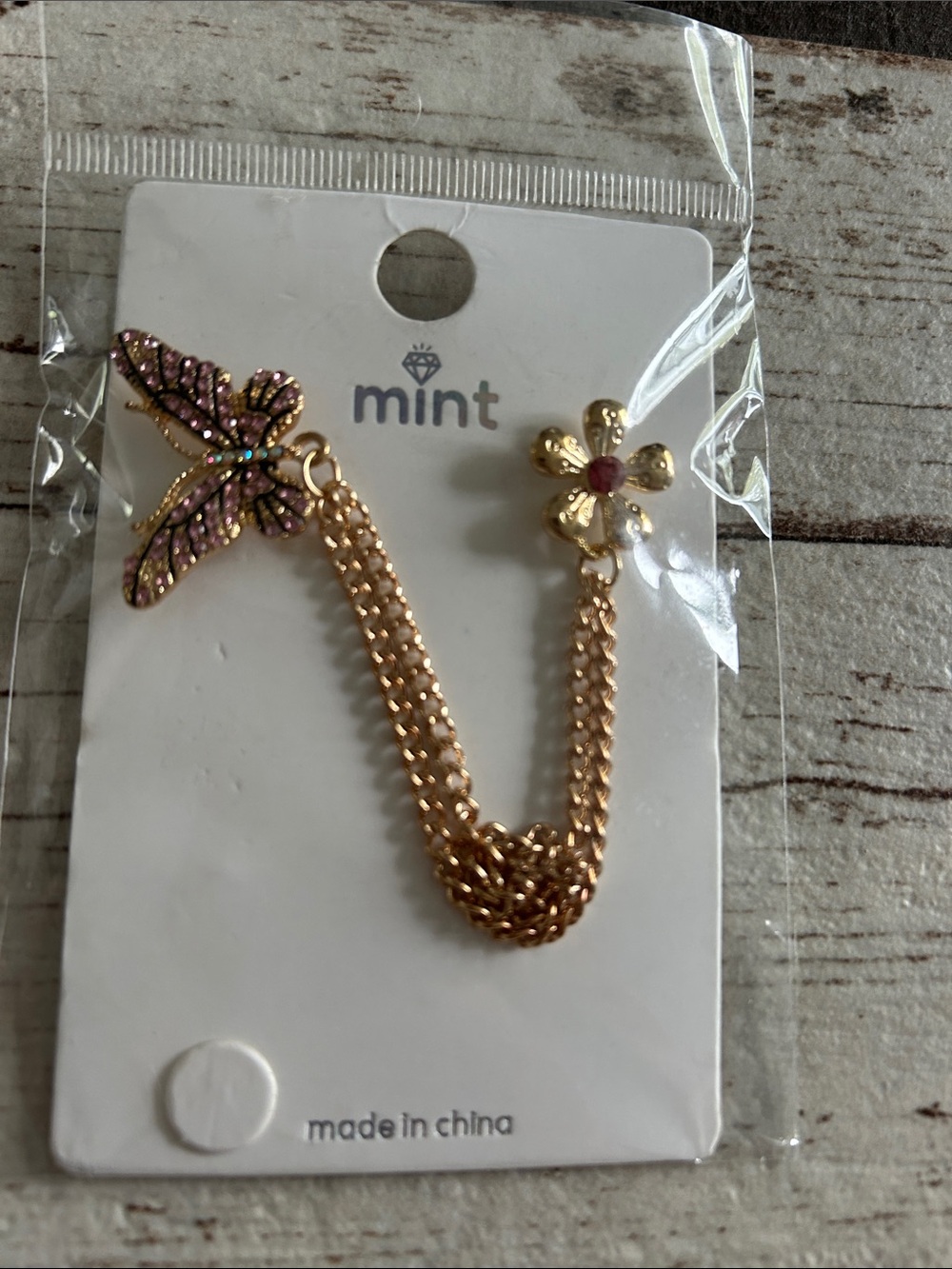 5-)25 Mint Gold Tone Butterfly sweater clip